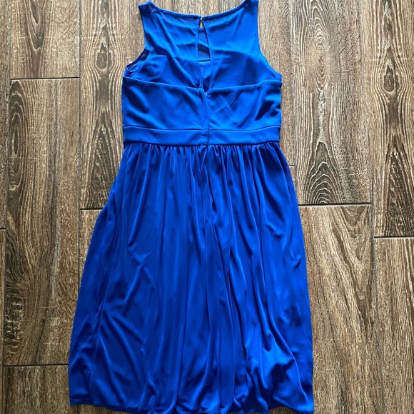 DAVID’S BRIDAL royal blue midi dress - Picture 2 of 10
